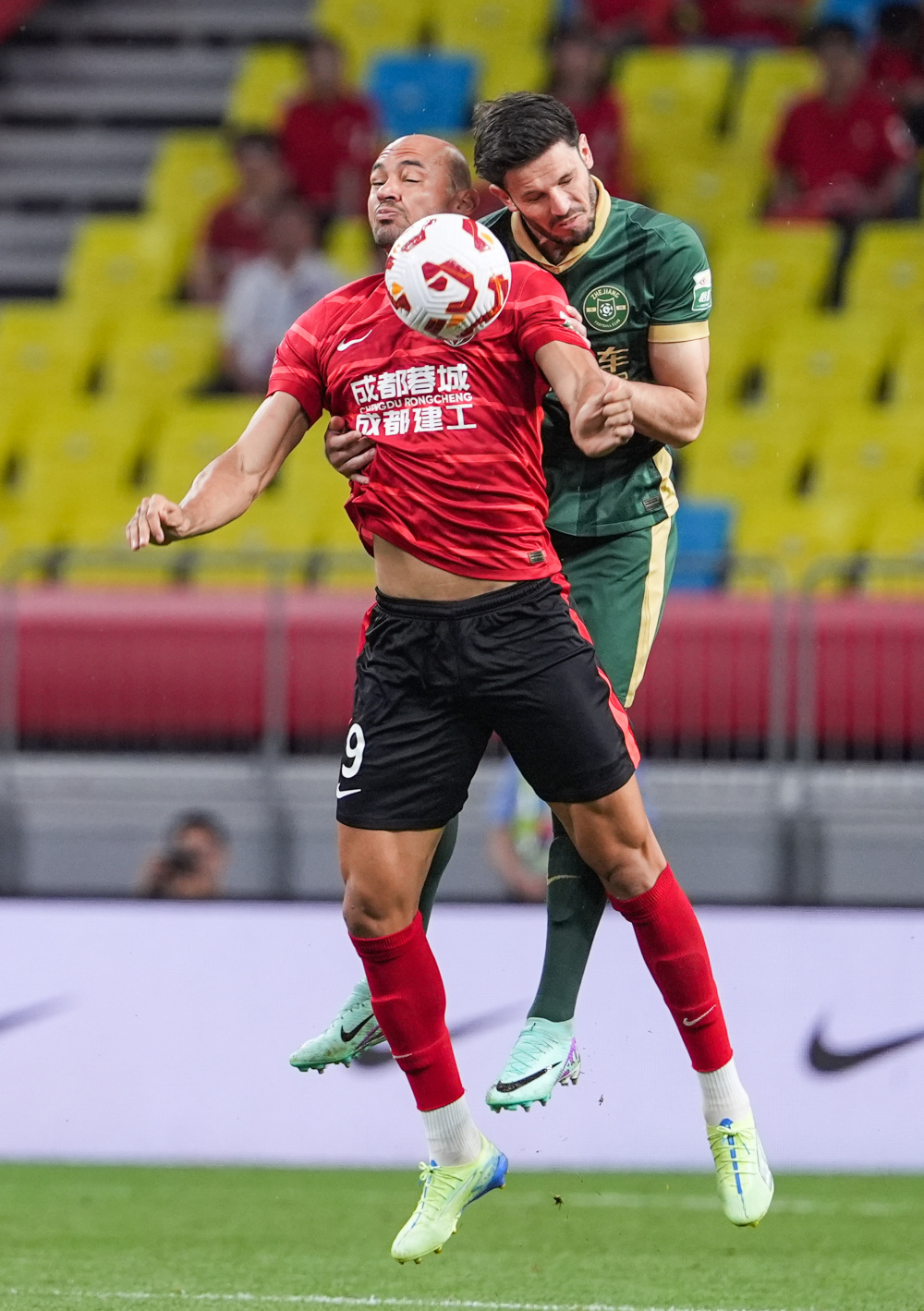 她的成功不 她的成功不