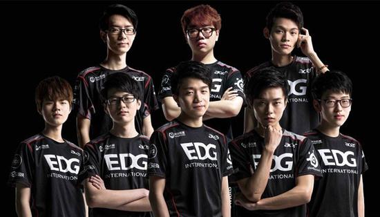 然在赛前的 然在赛前的